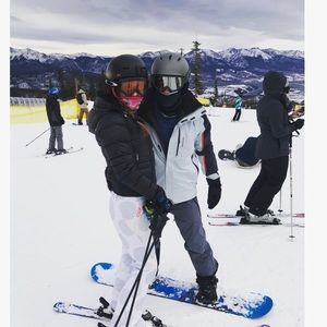 Meet your Posher, Carly